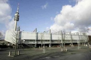 07-icerink Munchen-c.jpg